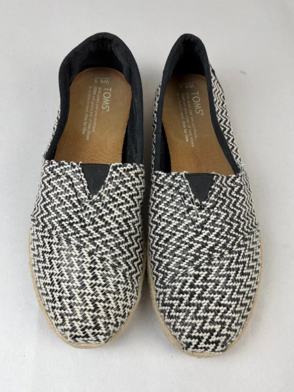 TOMS | Black and White Chevron Woven Alpargata Espadrille Slip On Shoes Size 8.5